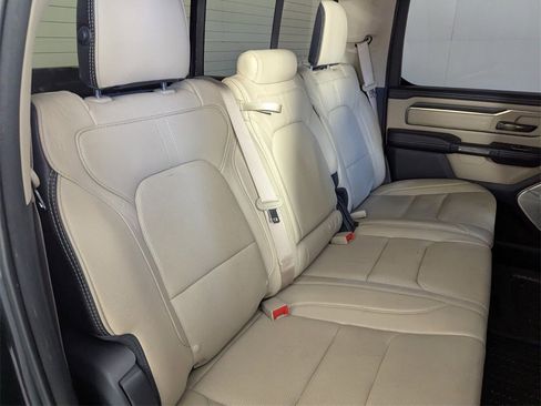 Used 2019 RAM 1500 Limited image 32