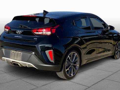 Used 2021 Hyundai Veloster 2.0 Premium image 12