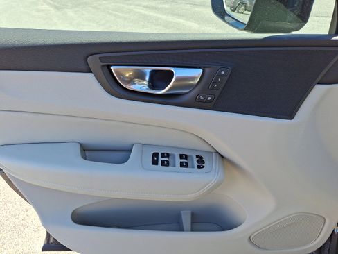 New 2025 Volvo XC60 T8 Core w/ Climate Package image 8