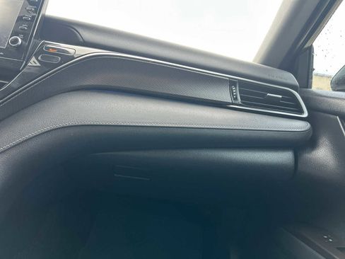 Used 2022 Toyota Camry XSE image 24