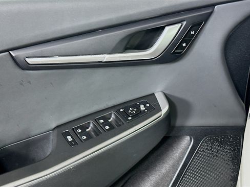 Used 2024 Kia EV6 Light RWD image 15