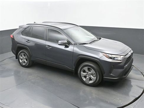 Used 2024 Toyota RAV4 XLE w/ Convenience Package image 31