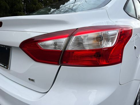 Used 2012 Ford Focus SE image 41