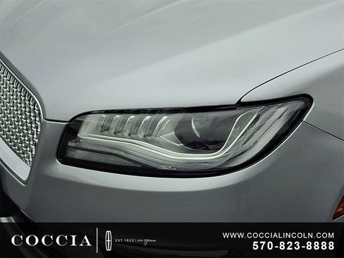 Used 2020 Lincoln MKZ AWD w/ Convenience Package image 9