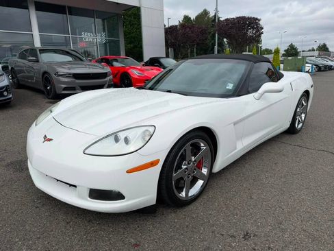 Used 2007 Chevrolet Corvette Convertible w/ Preferred Equipment Group RWD image 1