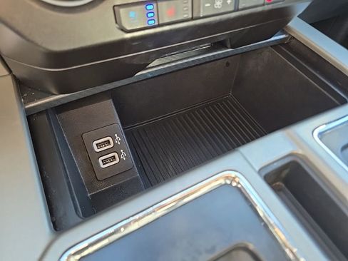 Used 2019 Ford F150 Lariat AWD/4WD image 31