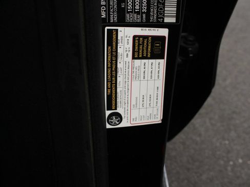 Used 2018 Mercedes-Benz GLS 450 4MATIC w/ Premium Package image 37