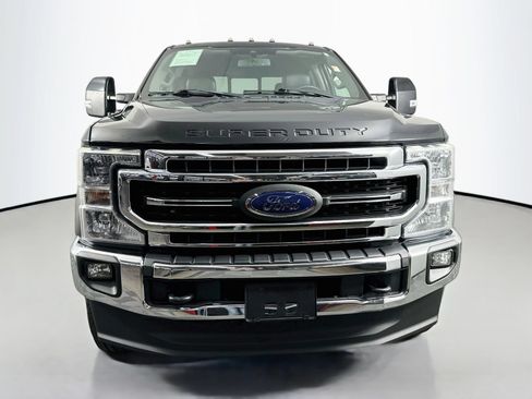 Used 2020 Ford F250 Lariat w/ Lariat Ultimate Package AWD/4WD image 2