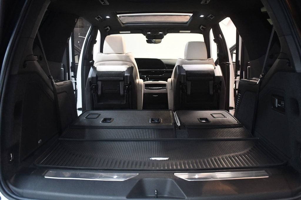 Used 2022 Cadillac Escalade Sport w/ Touring Package AWD/4WD image 80