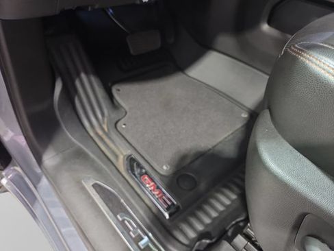 Used 2021 GMC Sierra 1500 AT4 AWD/4WD image 18