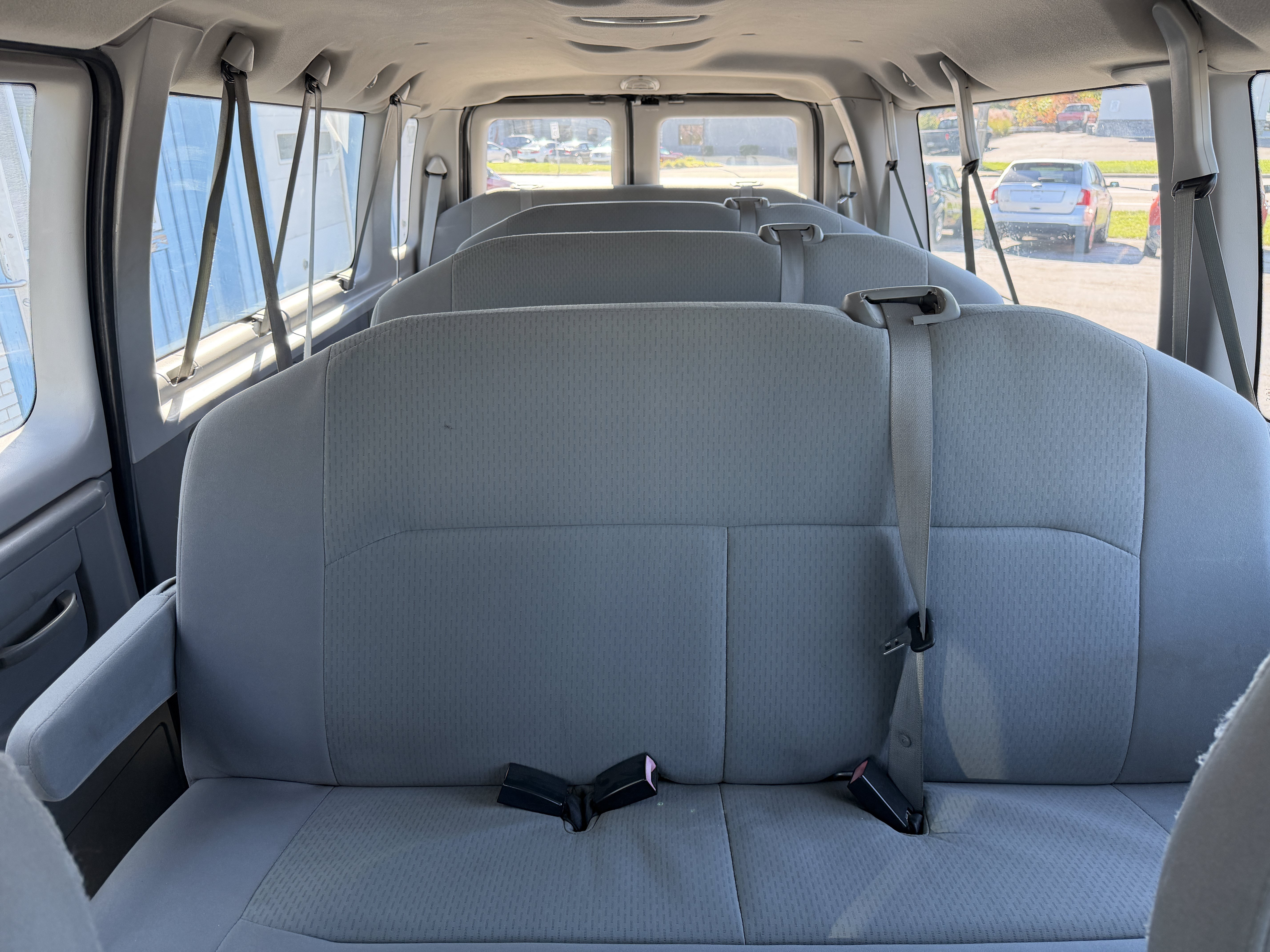 Used 2008 Ford E-350 and Econoline 350 XL RWD image 19