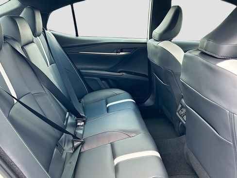 New 2025 Toyota Camry SE w/ Convenience Package FWD image 25
