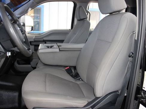 Used 2022 Ford F250 XL w/ STX Appearance Package AWD/4WD image 22