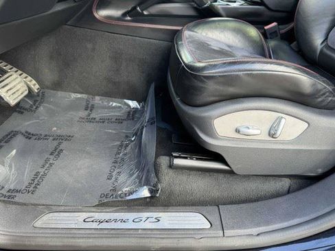 Used 2017 Porsche Cayenne GTS AWD/4WD image 19