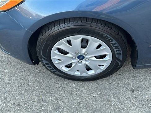 Used 2019 Ford Fusion S image 34