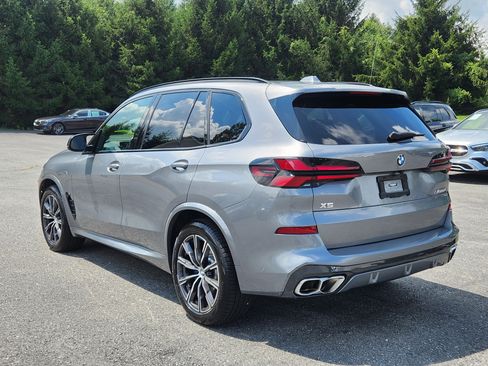 Certified 2024 BMW X5 M60i image 3