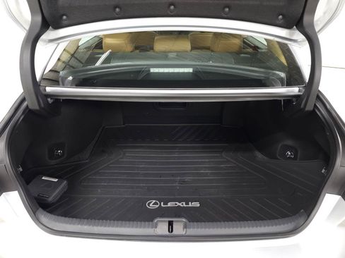Used 2025 Lexus ES 350 w/ Accessory Package (Z2) FWD image 8
