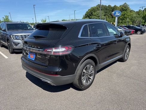 Used 2020 Lincoln Nautilus FWD w/ Equipment Group 101A image 6