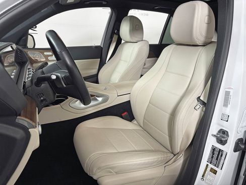 Certified 2025 Mercedes-Benz GLE 450 4MATIC image 13