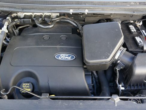 Used 2011 Ford Edge SE w/ 101A Rapid Spec Order Code image 23