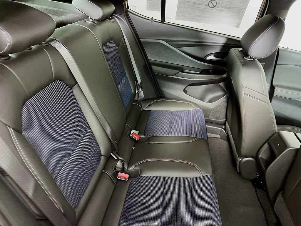 New 2026 Buick Envista Sport Touring w/ Convenience I Package FWD image 26