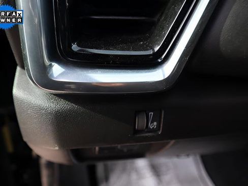 Used 2025 GMC Canyon Elevation w/ Convenience Package AWD/4WD image 23