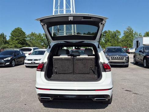 Used 2021 Volkswagen Tiguan SE R-Line FWD image 32