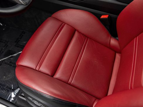 Certified 2024 Porsche Cayenne Turbo GT image 27