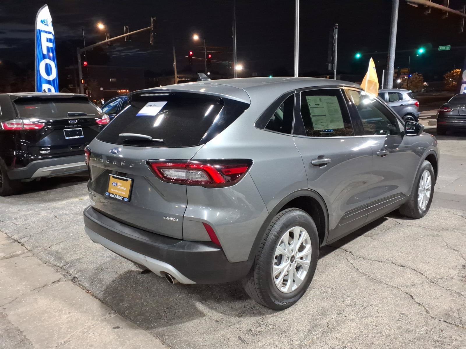 Certified 2023 Ford Escape Active AWD/4WD image 3