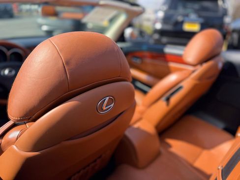 Used 2002 Lexus SC 430 Convertible image 35