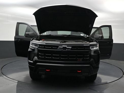 Used 2024 Chevrolet Silverado 1500 LT Trail Boss AWD/4WD image 37