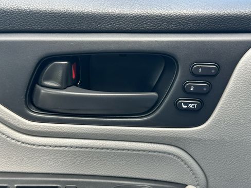 Used 2019 Honda Odyssey EX-L image 12