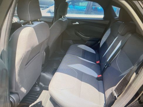 Used 2016 Ford Focus ST FWD image 9