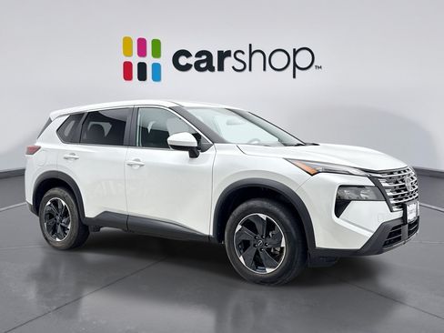 Used 2024 Nissan Rogue SV AWD/4WD image 7