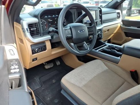 Used 2025 Ford F350 XLT w/ FX4 Off-Road Package AWD/4WD image 17