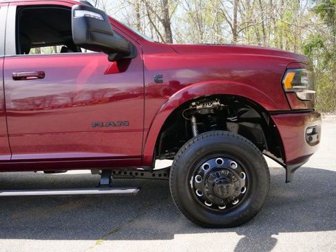 Used 2023 RAM 3500 Limited image 47