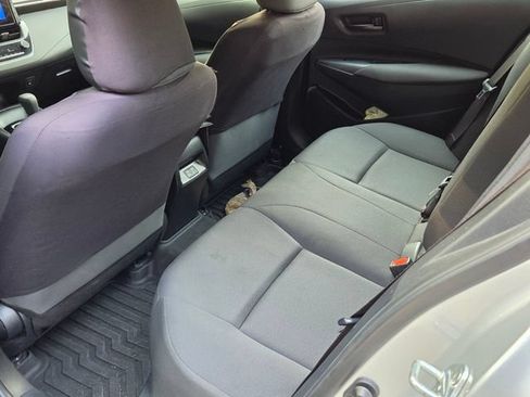 Used 2023 Toyota Corolla LE FWD image 11