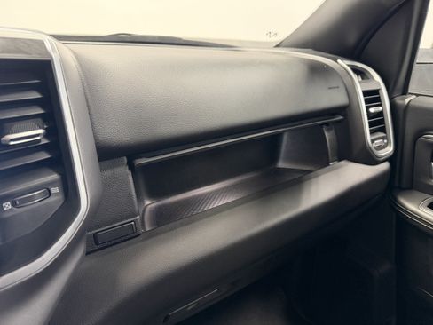 Used 2024 RAM 2500 Big Horn w/ Bed Utility Group image 15