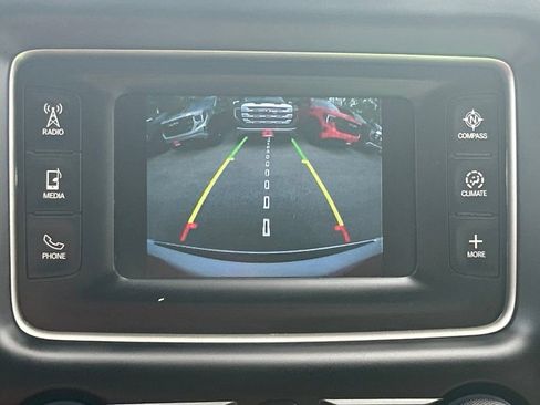 Used 2016 Jeep Grand Cherokee Limited AWD/4WD image 15
