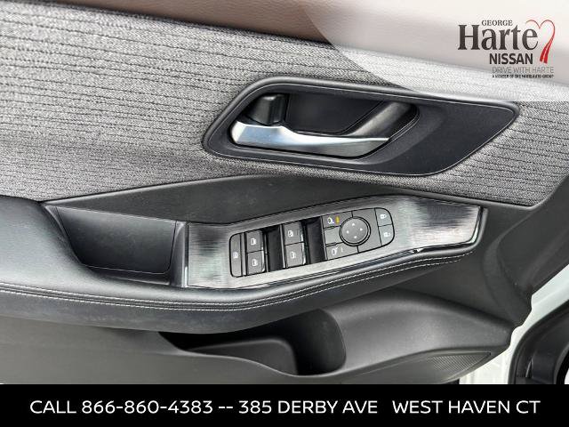 Certified 2023 Nissan Rogue SV AWD/4WD image 17