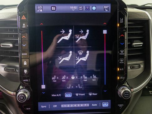 New 2026 RAM 1500 Laramie AWD/4WD image 27