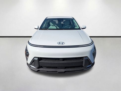 New 2026 Hyundai Kona SE FWD image 3