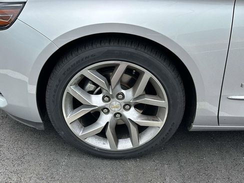 Used 2016 Chevrolet Impala LTZ FWD image 4