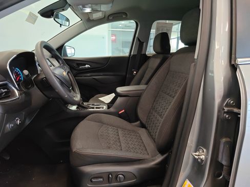 Used 2023 Chevrolet Equinox LT image 10