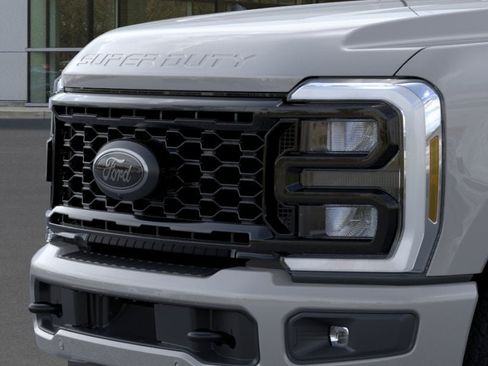New 2026 Ford F250 Lariat w/ Black Appearance Package AWD/4WD image 42