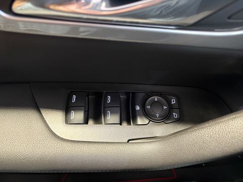 Used 2021 Chevrolet Blazer LT image 10