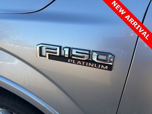 Used 2016 Ford F150 Platinum w/ Equipment Group 701A Luxury image 10