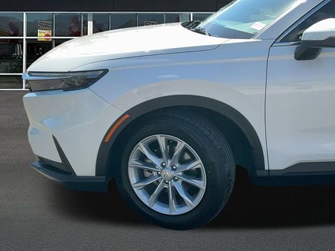 Used 2024 Honda CR-V EX image 3