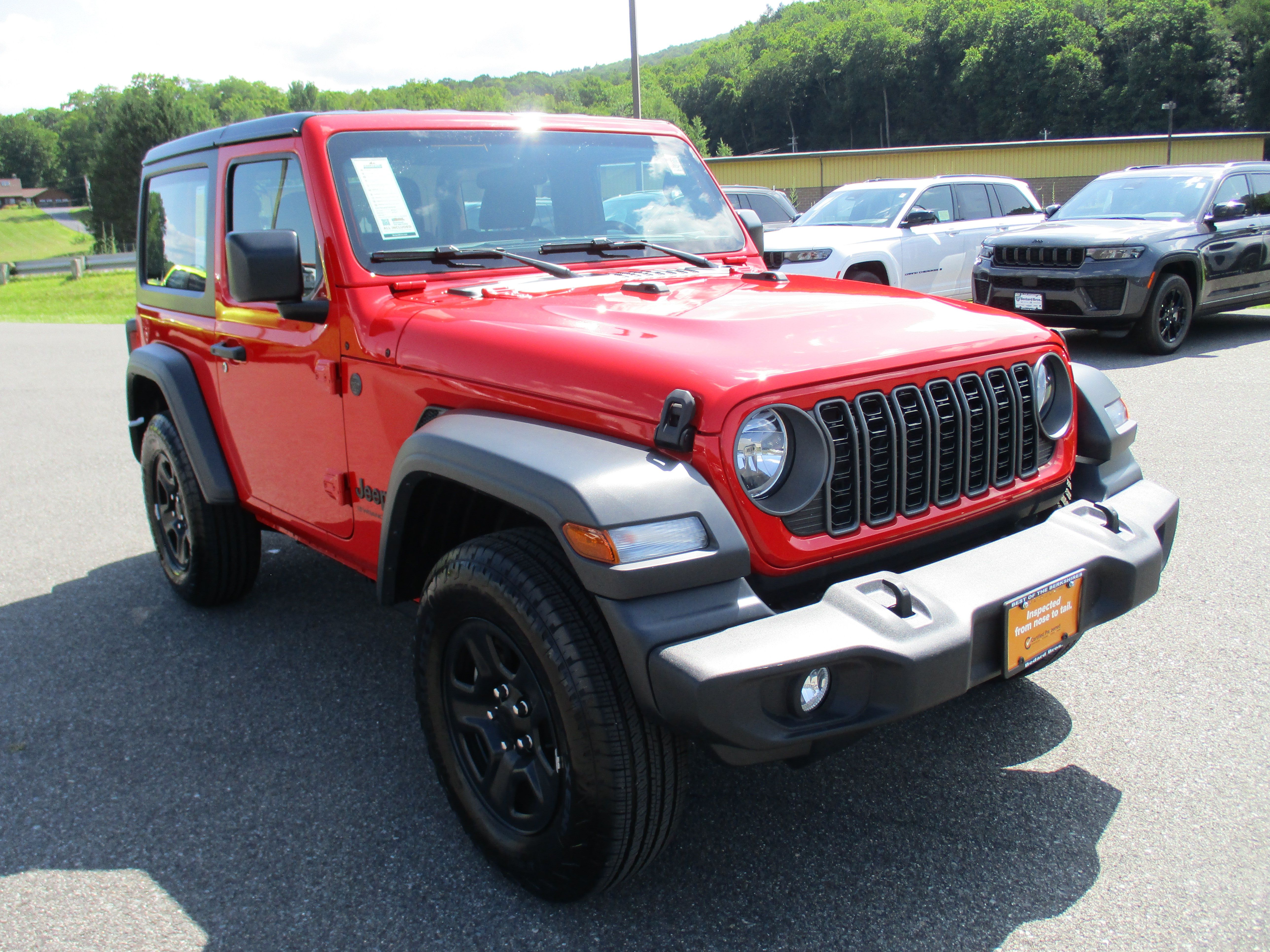 Used 2026 Jeep Wrangler Sport AWD/4WD image 3