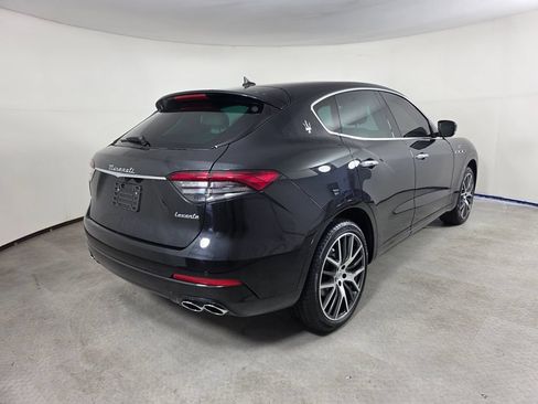 Used 2022 Maserati Levante GT AWD/4WD image 4